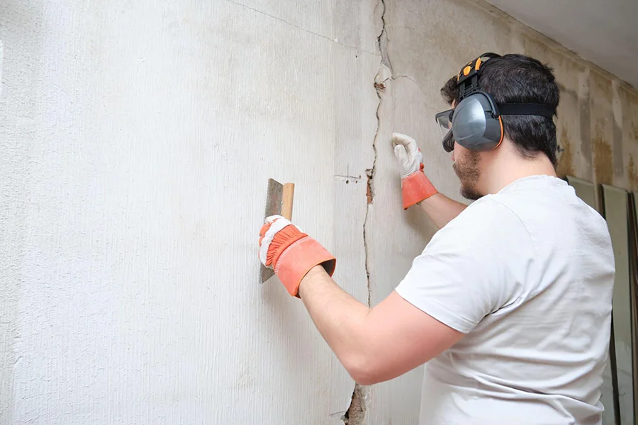 cracked wall structural repair in Scottsville, KY
